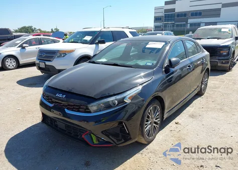 2022 Kia Forte Gt-Line z USA, uszkodzony, nr VIN 3KPF54AD5NE479860